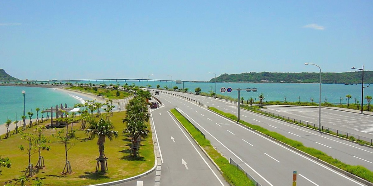 海中道路景色